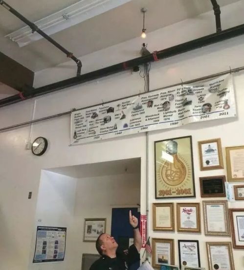 被自家产品好到破产的公司 亮了119年的灯，公司却倒闭了95年